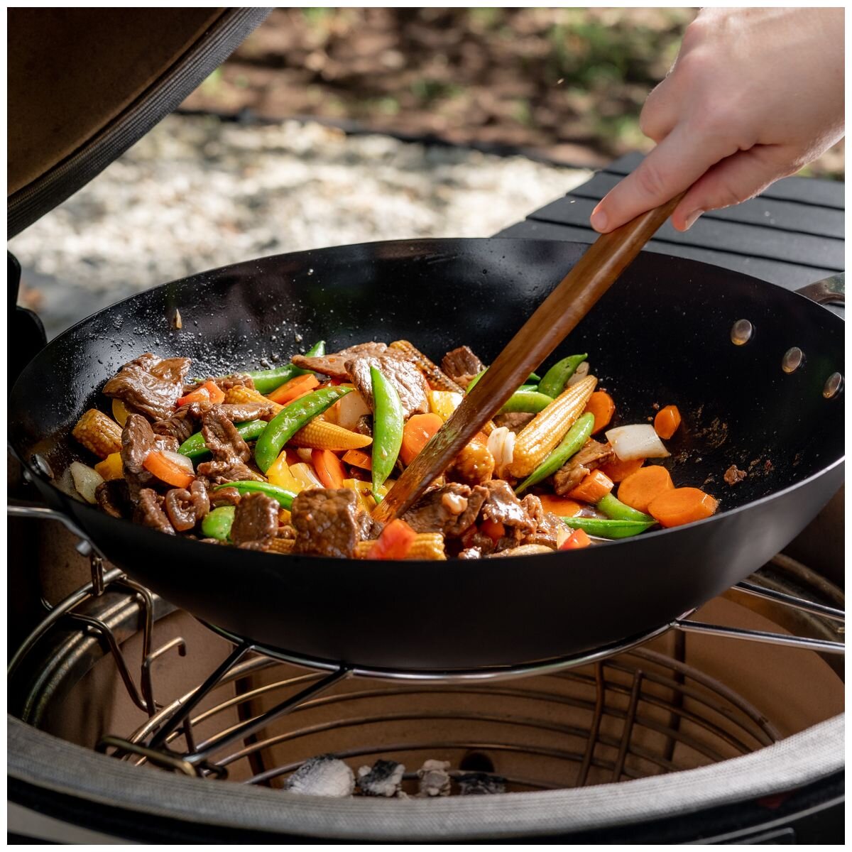 Kamado Joe Karbon Steel wok - pre-seasoned carbon steel stir-fry wok with long handle, black - KJ15124922