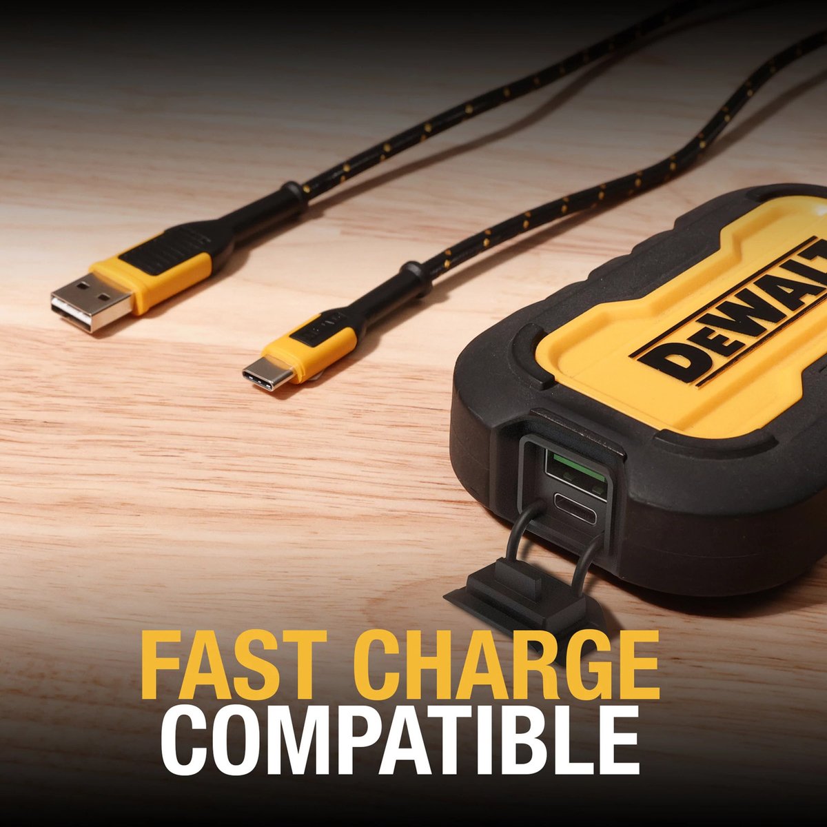 DeWALT 10,000mAh 2-Port Powerbank 2151643DWE
