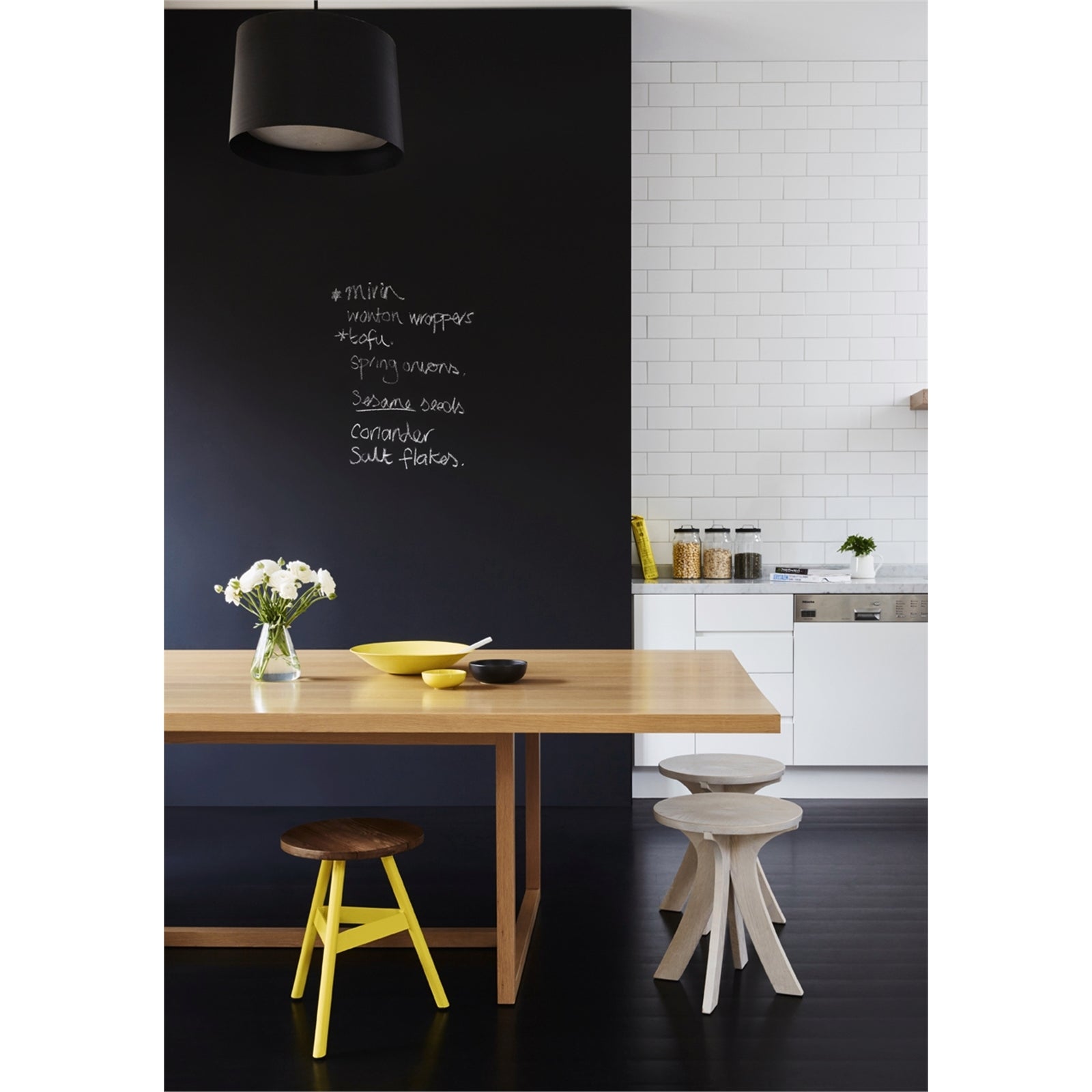 Dulux Design Effects Chalkboard Paint 500ml Black, Water-Based Interior