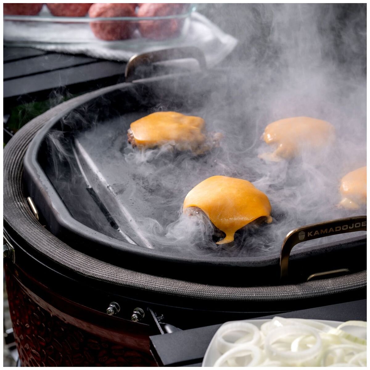 Kamado Joe Karbon Steel griddle for Classic Joe - pre-seasoned carbon steel flat-top, black - KJ15094522