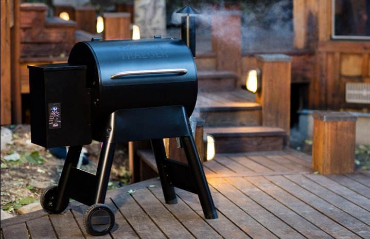 Traeger Wood Pellet Grill - Digital Temperature Controls, Natural Hardwood Smoke, Deep Blue - TFB57PUBA