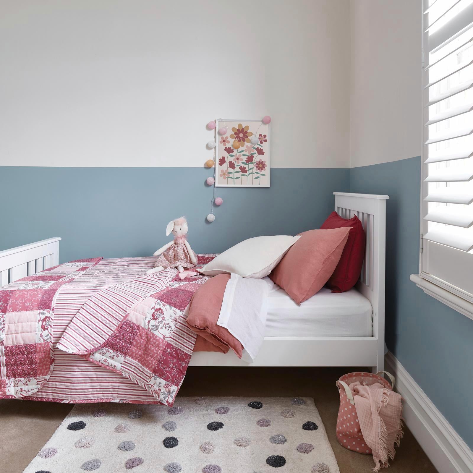 Porter's Paints Broadwall 4L Explorer Blue Eggshell Wall Paint