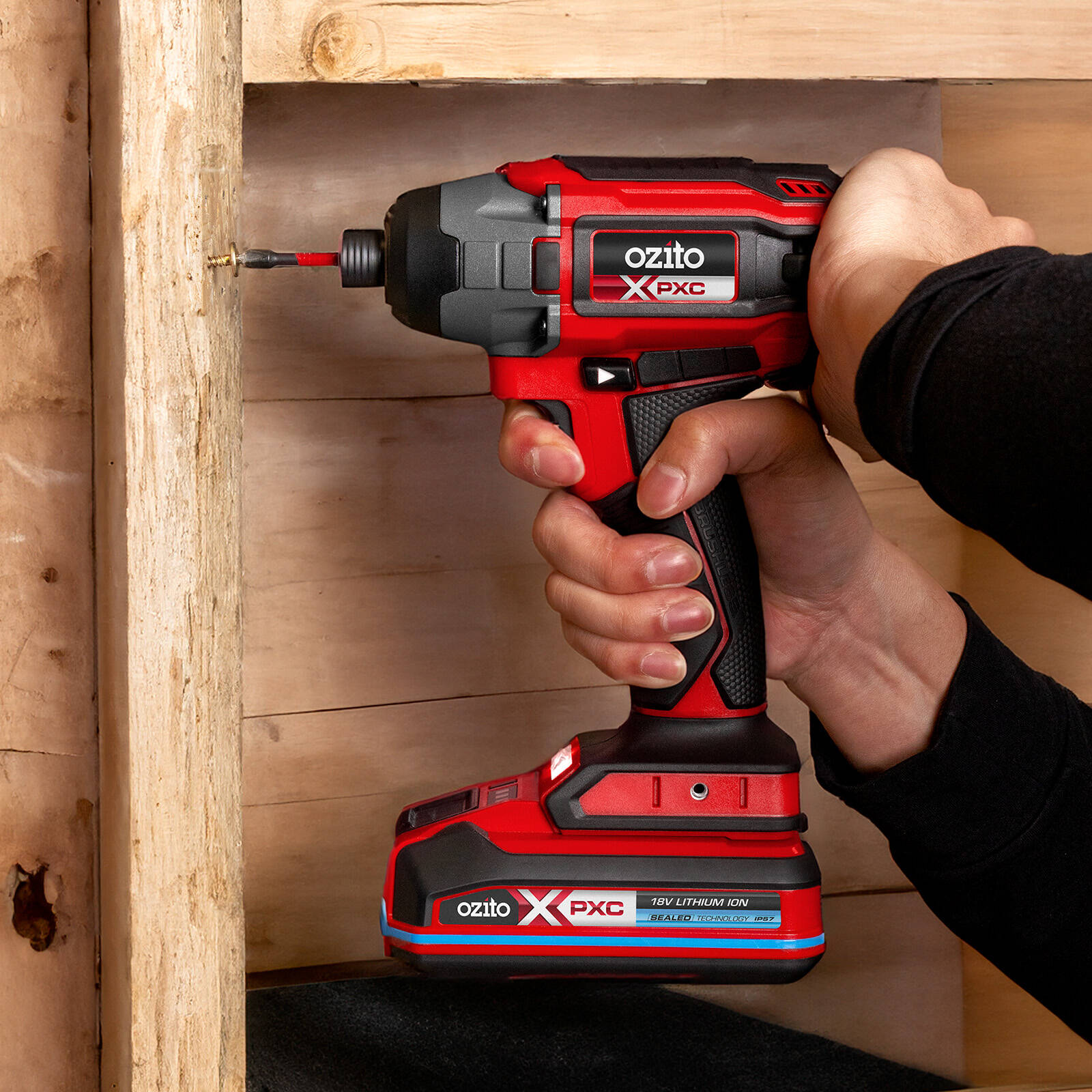 Ozito PXC 18V Brushless 220Nm Impact Driver Kit PXBIDK-300S