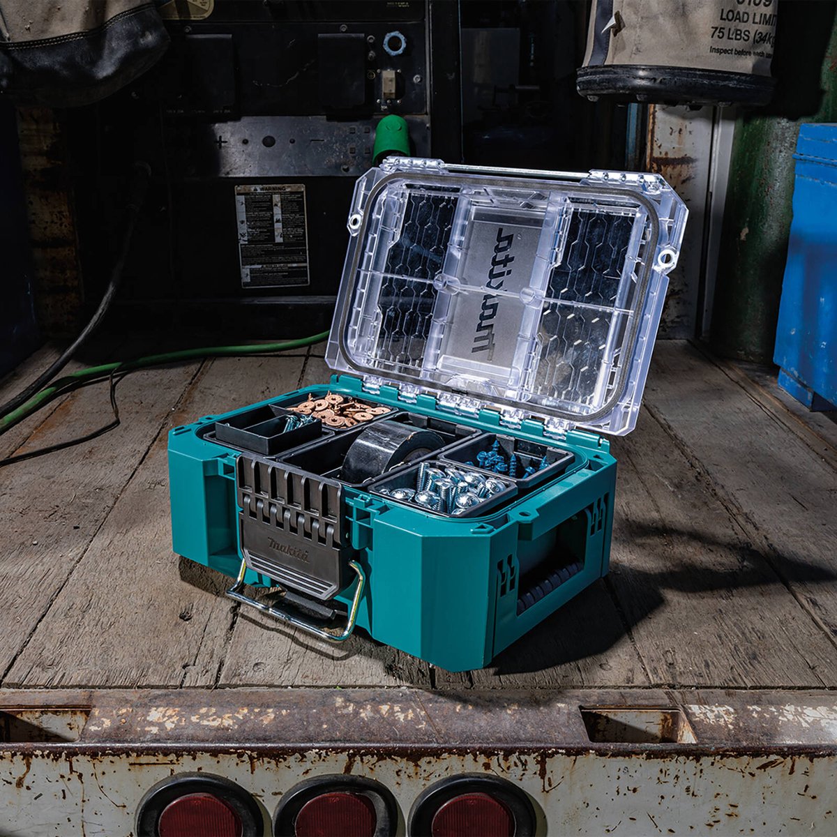 Makita Maktrak Deep Compact Organiser, 5 Removable Bins, Clear Lid