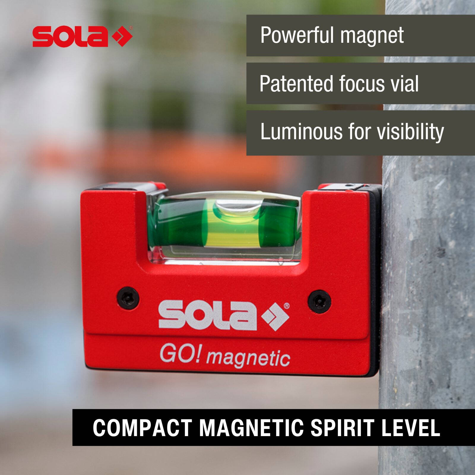 Sola Mini Compact Magnetic Spirit Level with Case Red