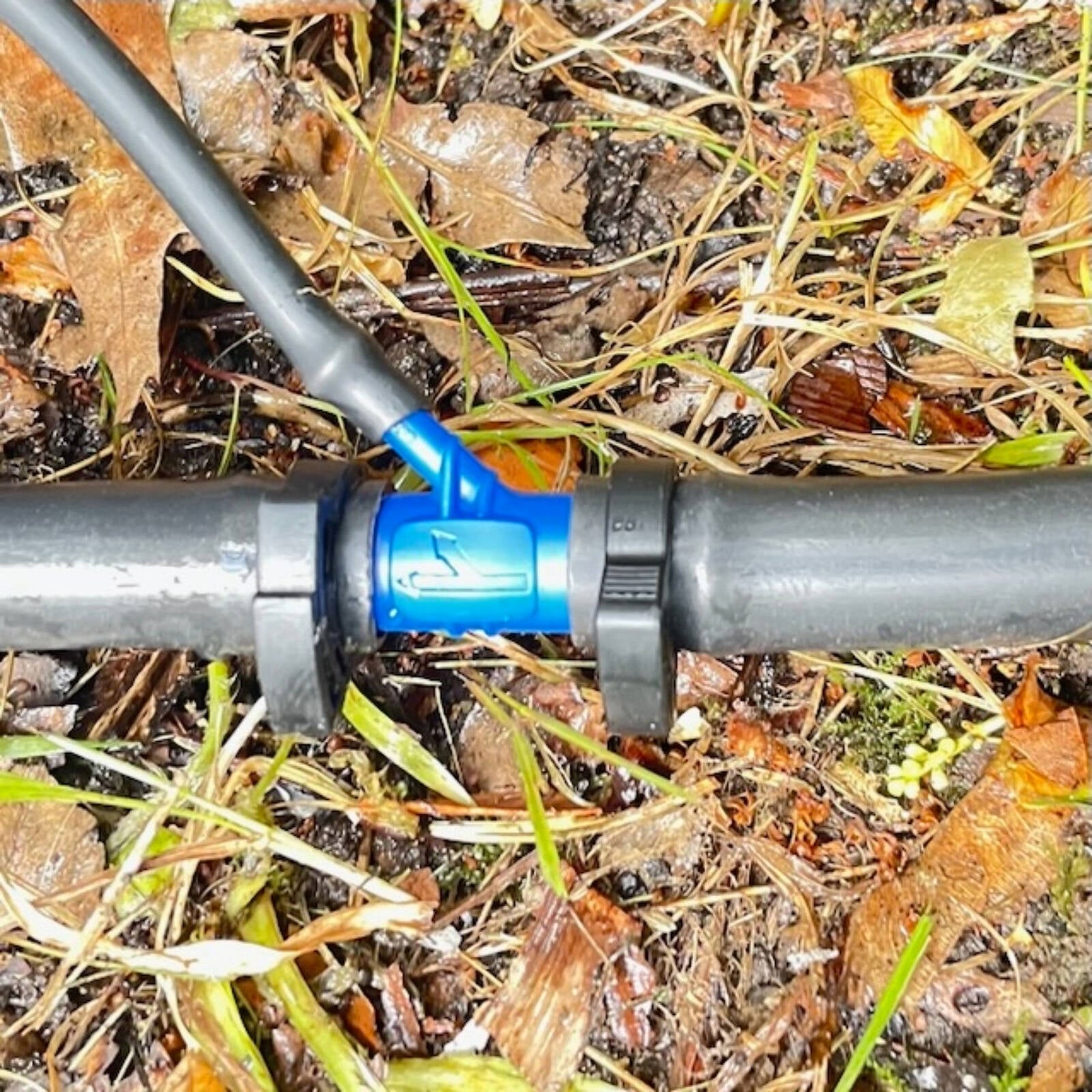 Ladco 13 x 4mm Poly Irrigation Y Branch, UV-Stabilised Acetal Dripper Connector