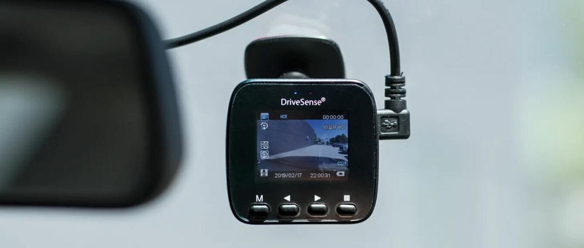 Andatech compact black dash cam - built-in 180mAh rechargeable battery, 1 year warranty - DVS-SPOTTER