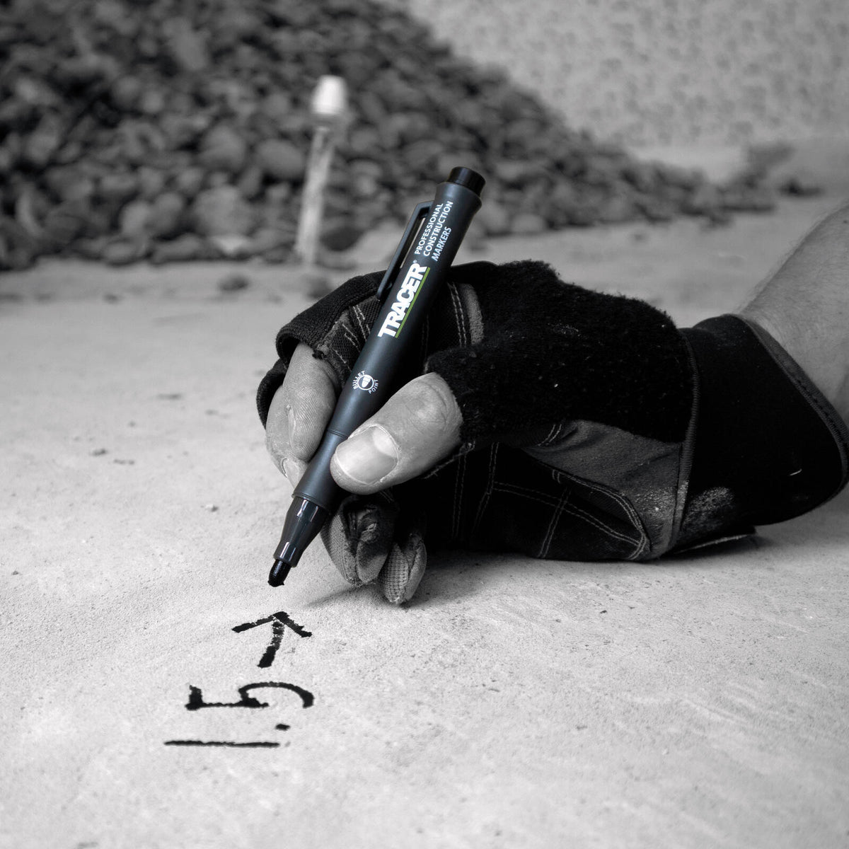 TRACER Black Clog Free Marker for Tiles, Concrete & Glass