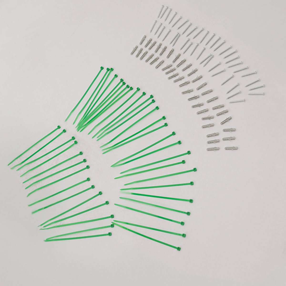 UN-REAL 25cm Artificial Hedge Tile Installation Kit Green Plastic