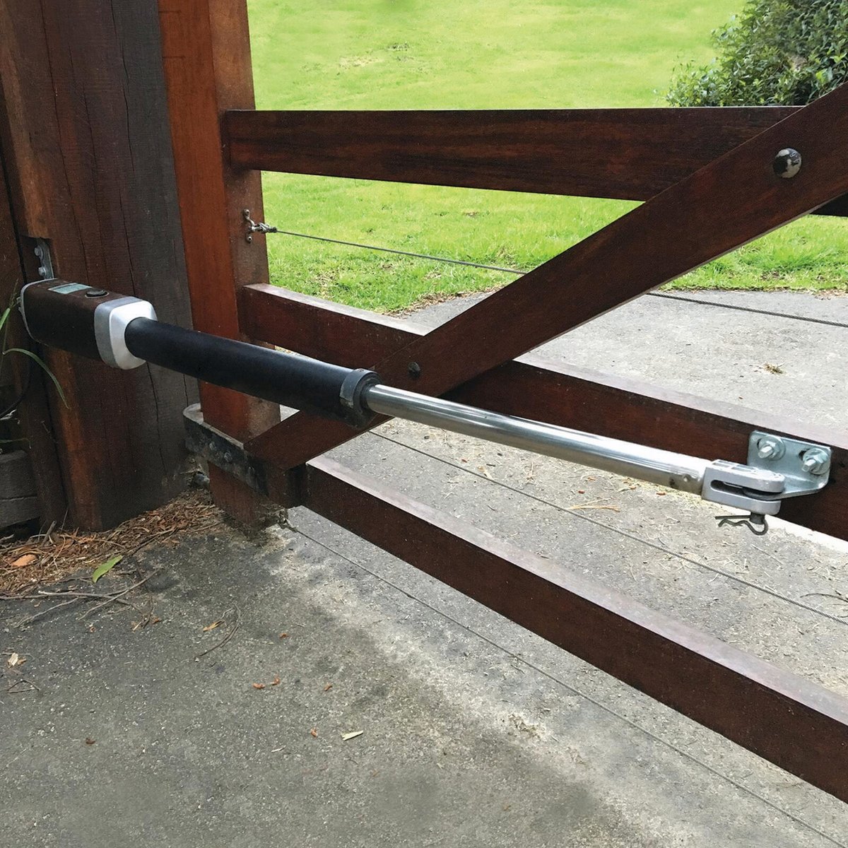 Richmond Automatic Gate Opener for Double Swing Gates Double Arm GTR058