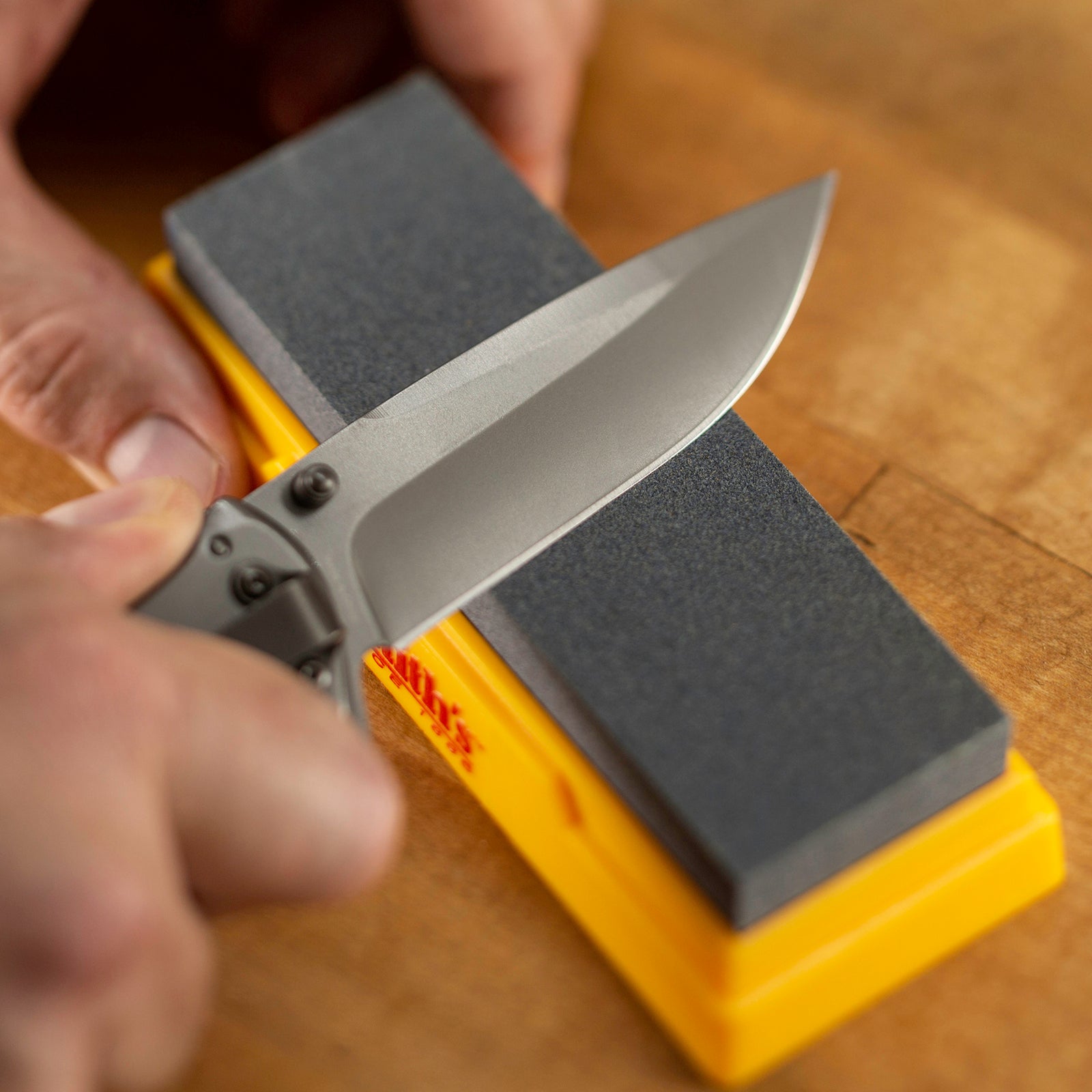Smith's Combination Bench Stone Kit with Honing Solution
