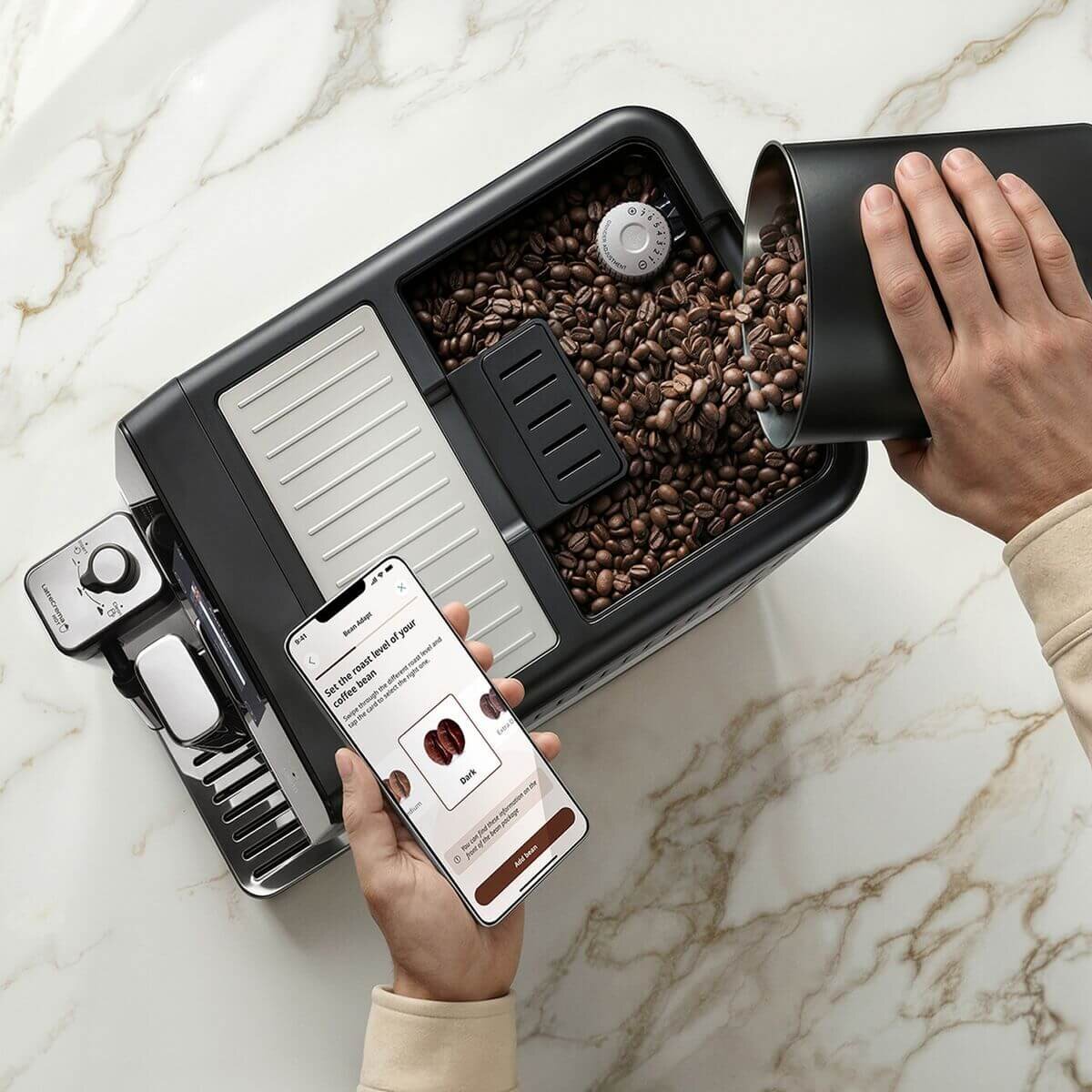 DeLonghi Eletta Ultra fully automatic coffee machine - 50+ hot and cold recipes, LatteCrema - ECAM47085MB