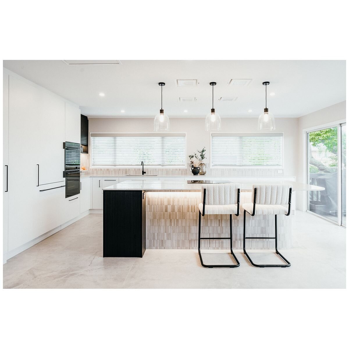 Schweigen Silent Modular Cassette Rangehood - 3200m³/h, 4 Filters, White - CC-PARA4WSEPAK