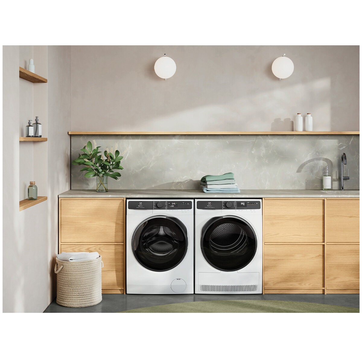 Electrolux 500 Series 8kg heat pump dryer - 8 star energy rating, Hygiene cycle, Woolmark care - EDH803P5WC