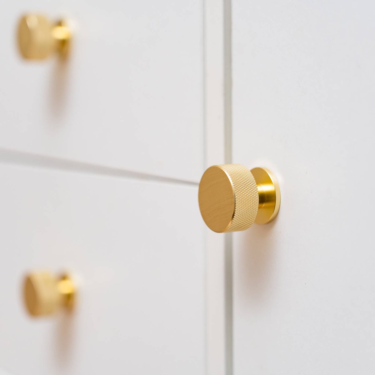 Taskmaster 32.5mm Knurled Brushed Brass Cabinet Knobs - 4 Pack
