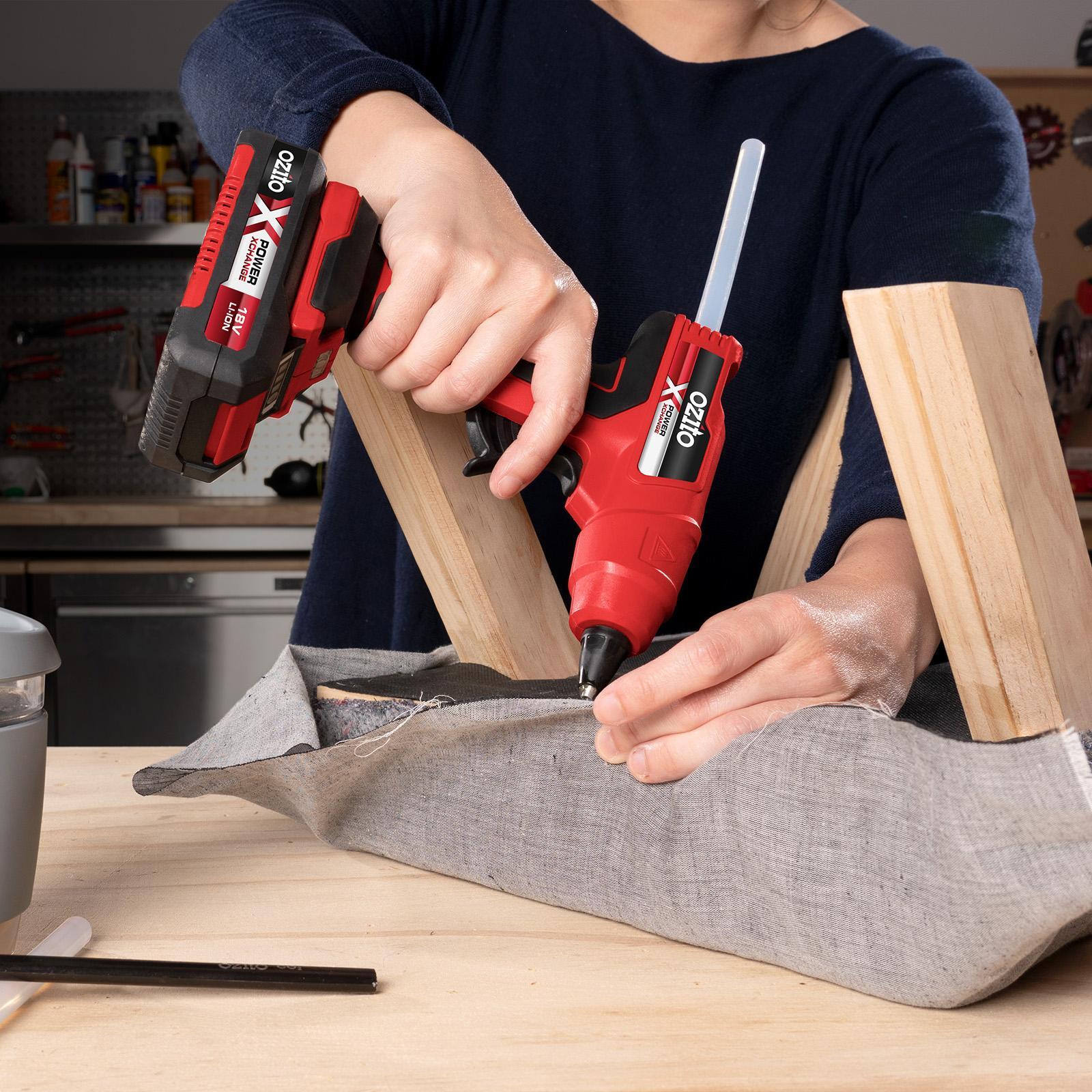Ozito PXC 18V Cordless 11mm Glue Gun PXGGS-011 - Skin Only