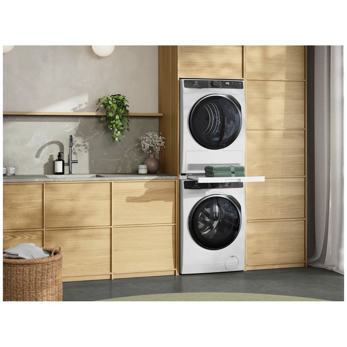 Electrolux 700 Series 9kg Front Load Washing Machine - UltraMix, 5 Star Energy, White - EWF9043R7WCS