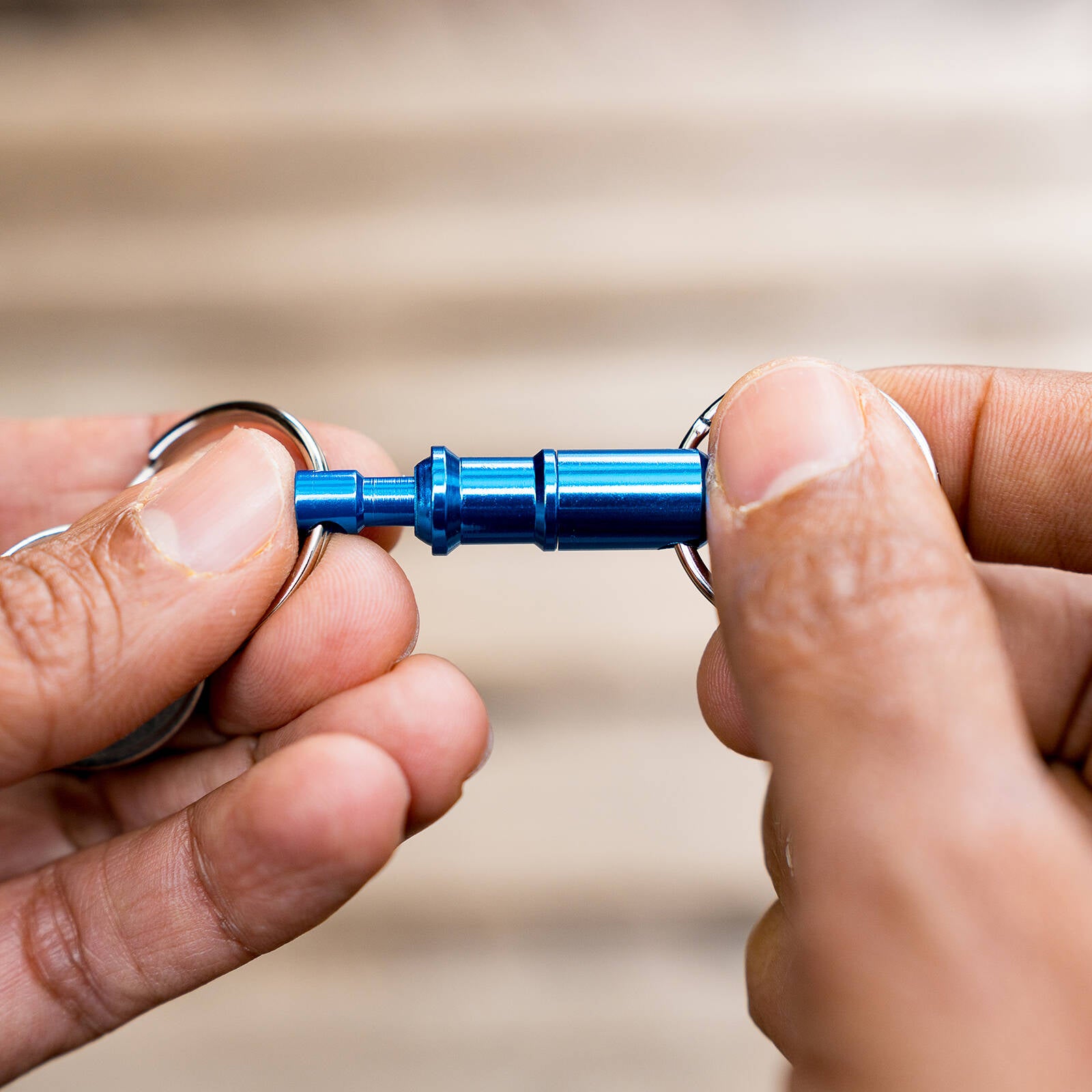 Titanium Aluminium Trigger Release Key Holder with Steel Key Rings