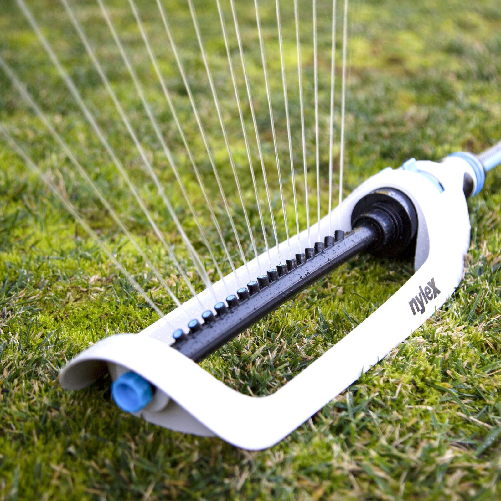 Nylex Oscillating Sprinkler Barrel - 260m Coverage, 16 Nozzles, ABS Plastic 400-600kPa