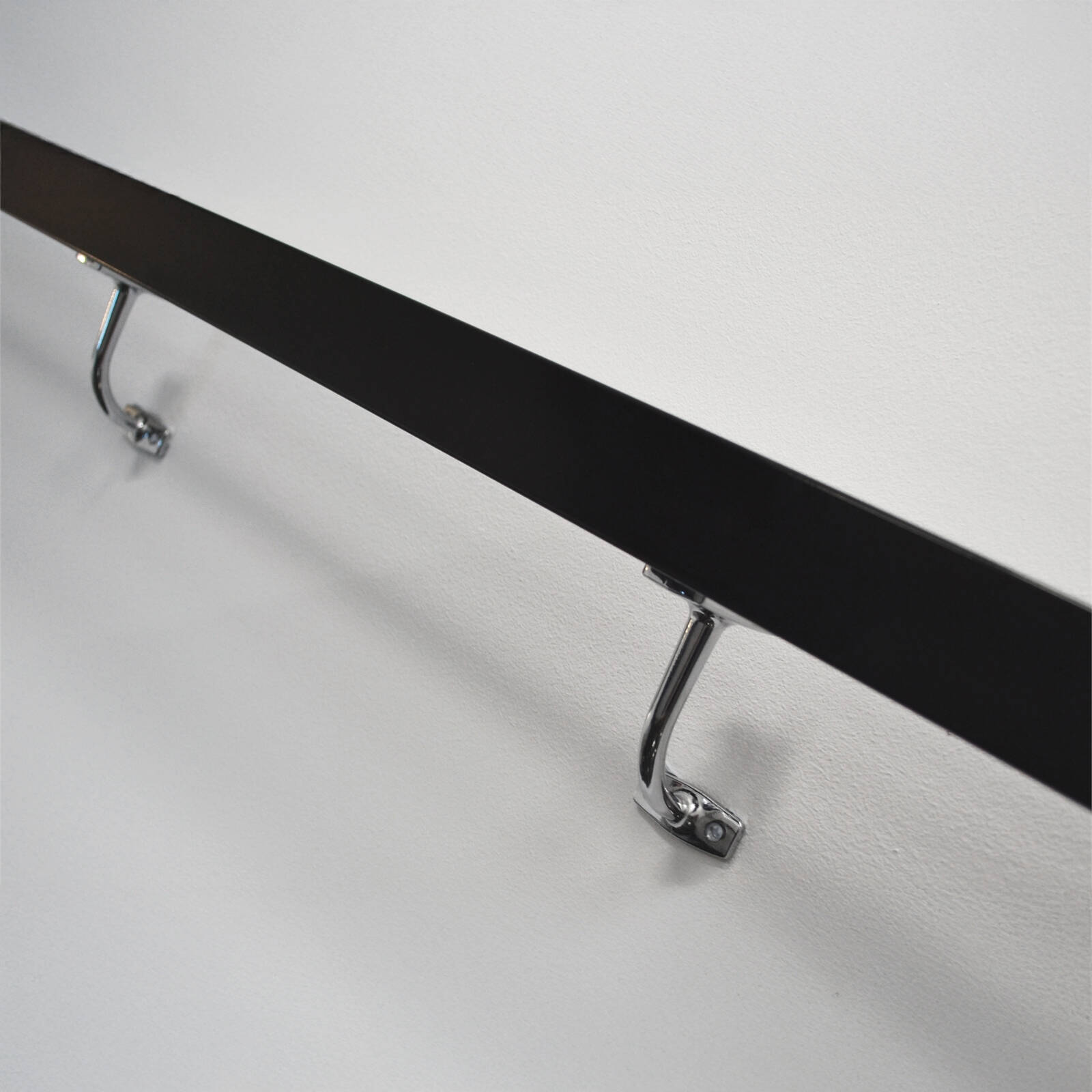 Carinya 46 x 55mm Chrome Plated Steel Flat Top Curved Handrail Bracket