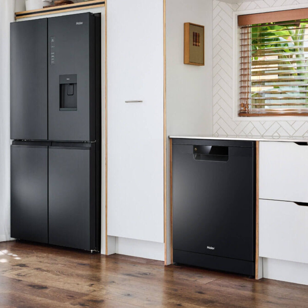 Haier 60cm Freestanding Dishwasher with Sanitise - 15 Place Settings - Black - ThermoDry - HDW15F1B1