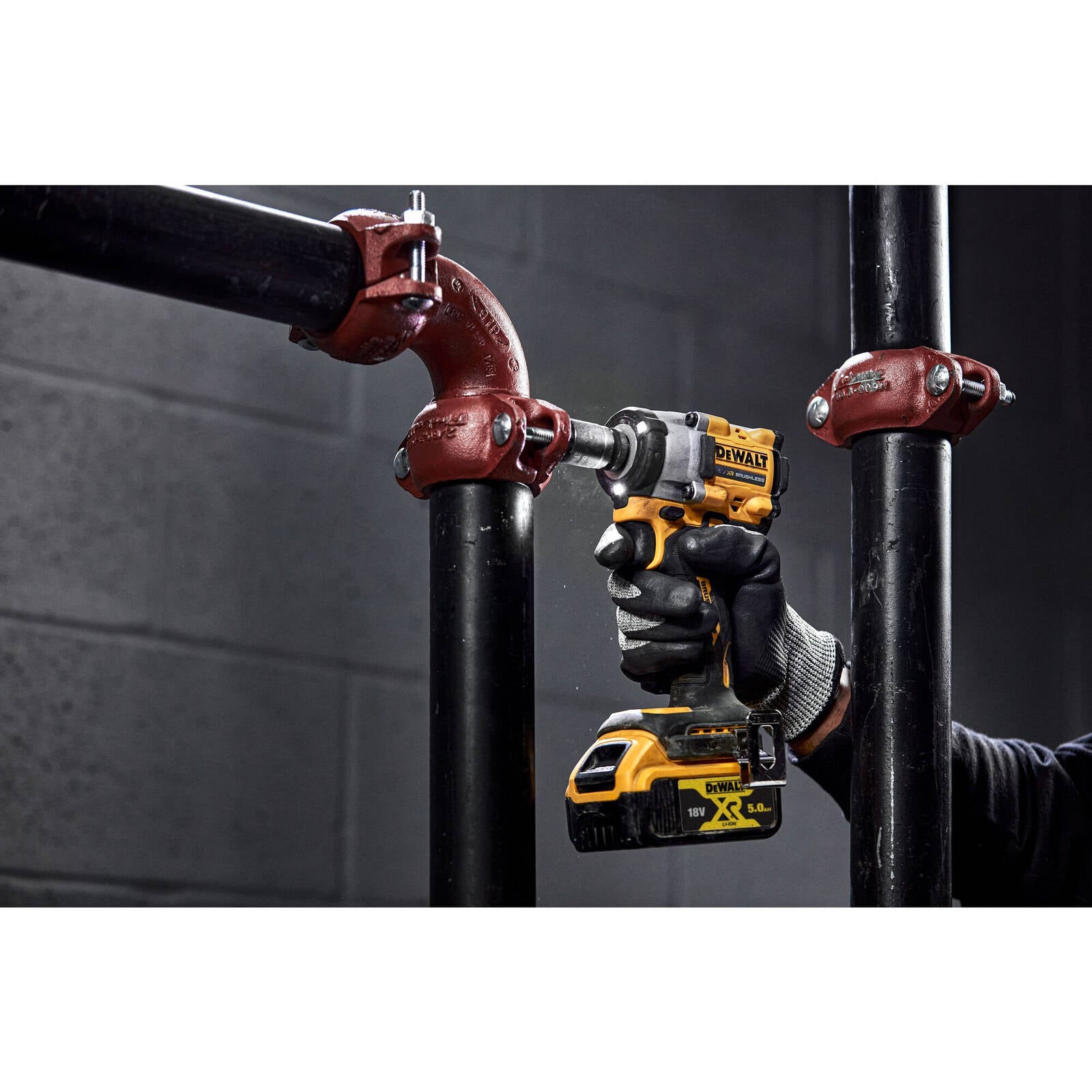 DeWALT 18V XR Cordless Brushless 1/2" Hog Ring Impact Wrench - Bare Unit DCF921N-XJ