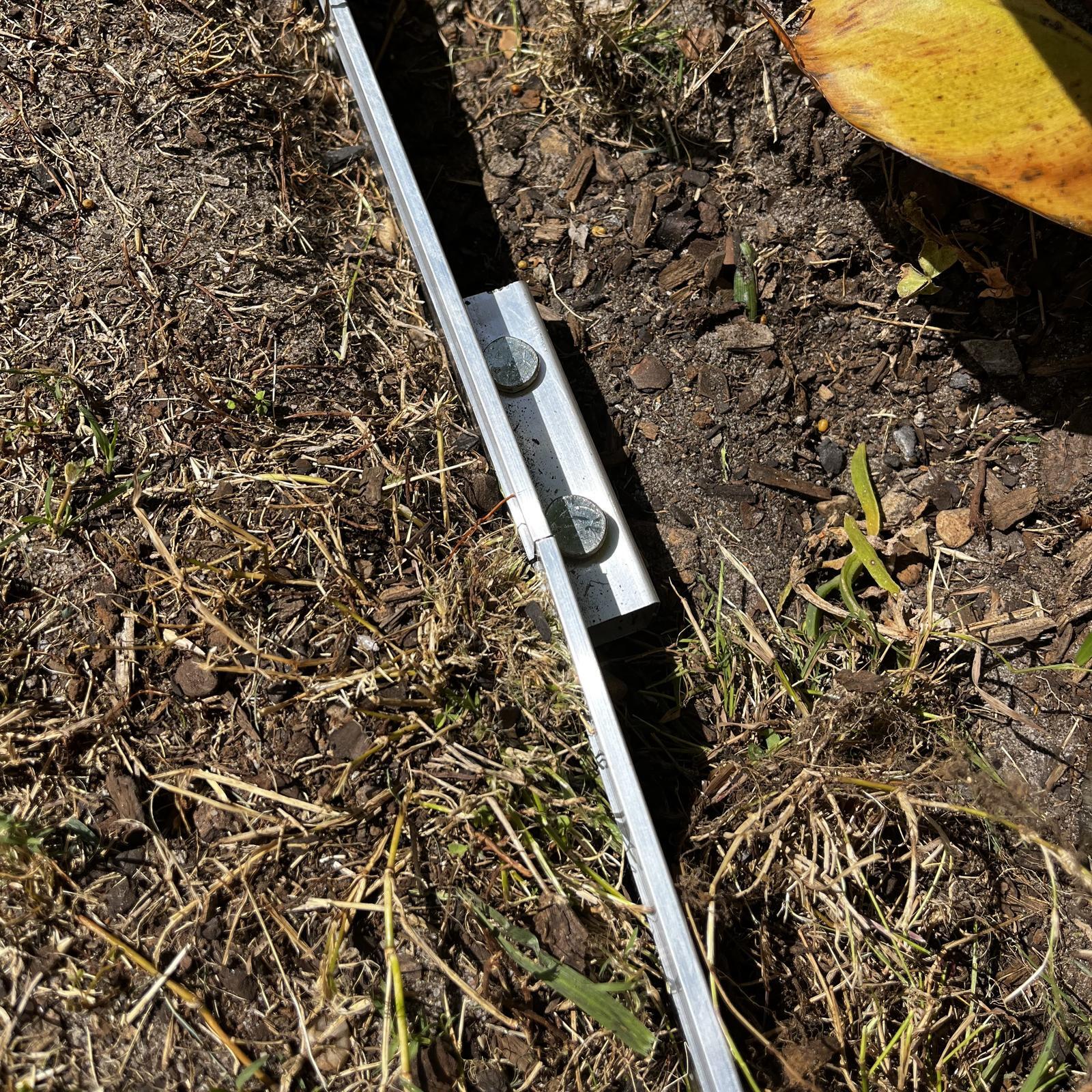 Tuff Edge 300mm Steel Edging Spike - 6 Pack