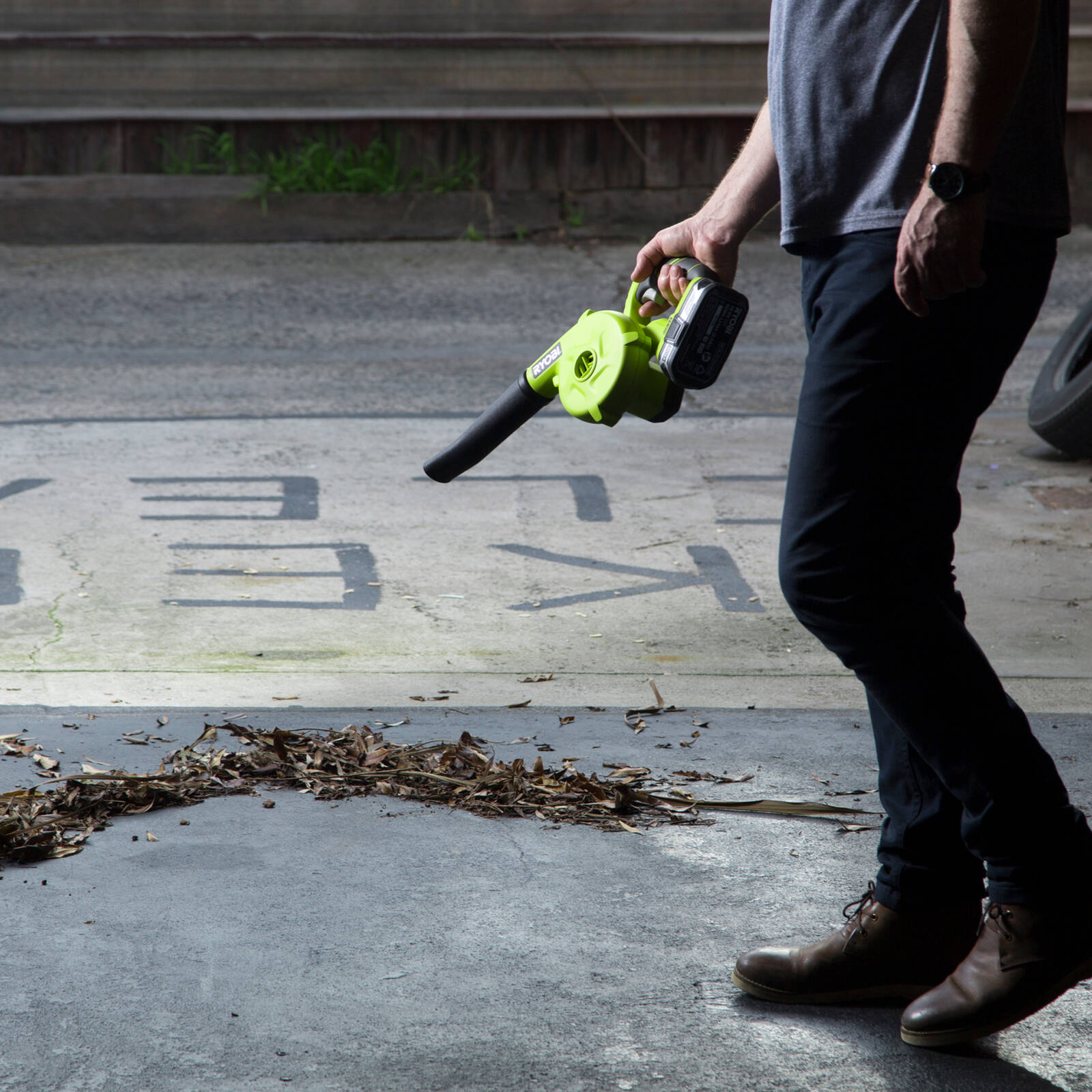 RYOBI 18V ONE+ Workshop Blower R18TB-0 Cordless Skin Only, Black/Hypergreen