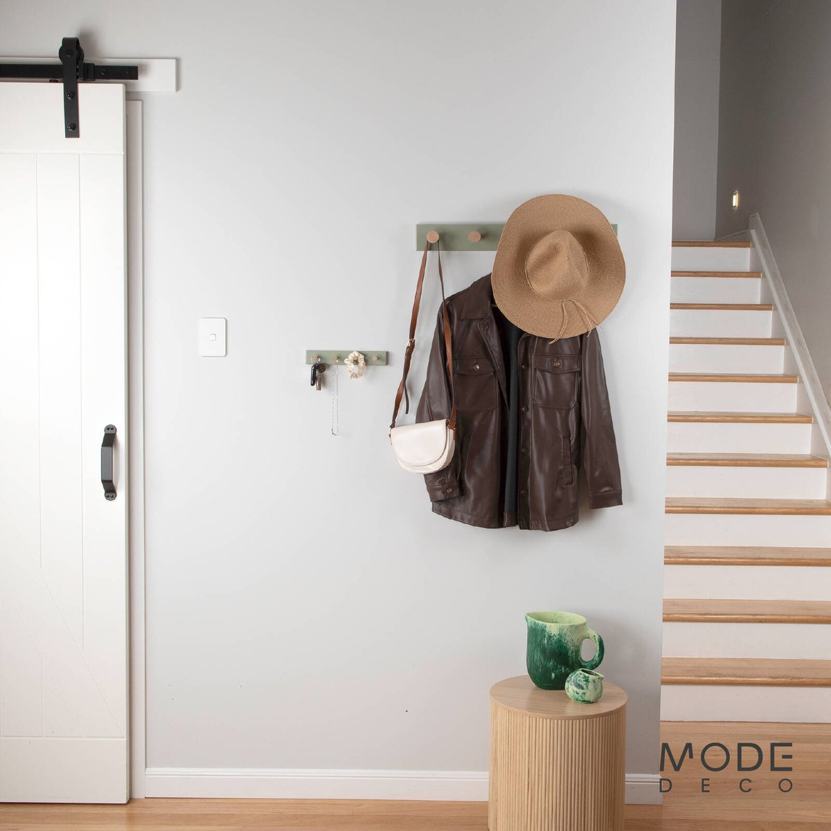 MODE 5 Timber Hooks On Green Board Hook Rack 600mm Coat & Bag Rack