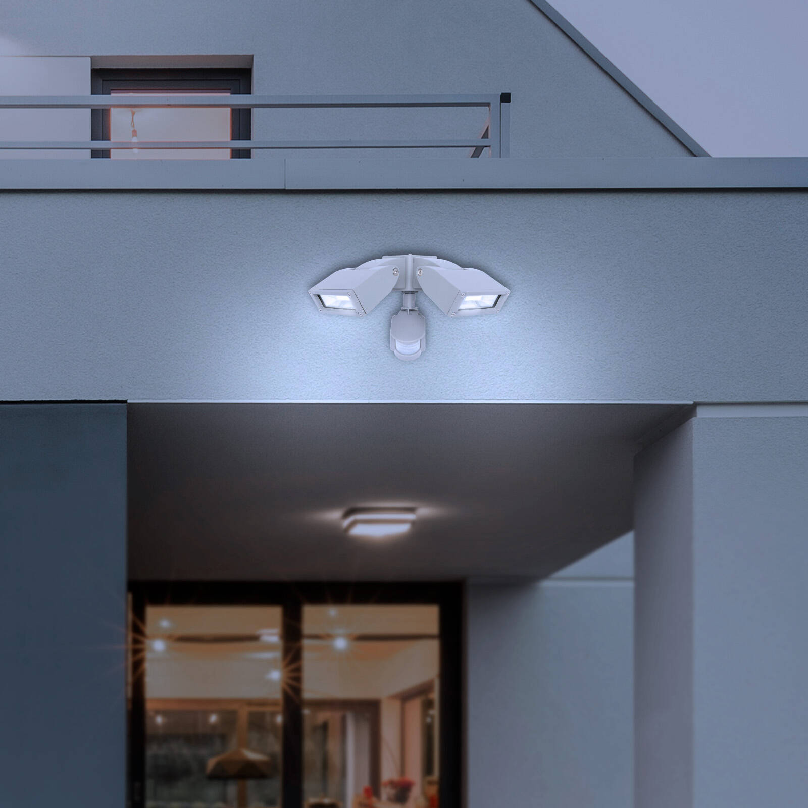 Brilliant Nighthawk 24W LED Sensor Flood Light Motion Sensing Outdoor Silver 20855/11