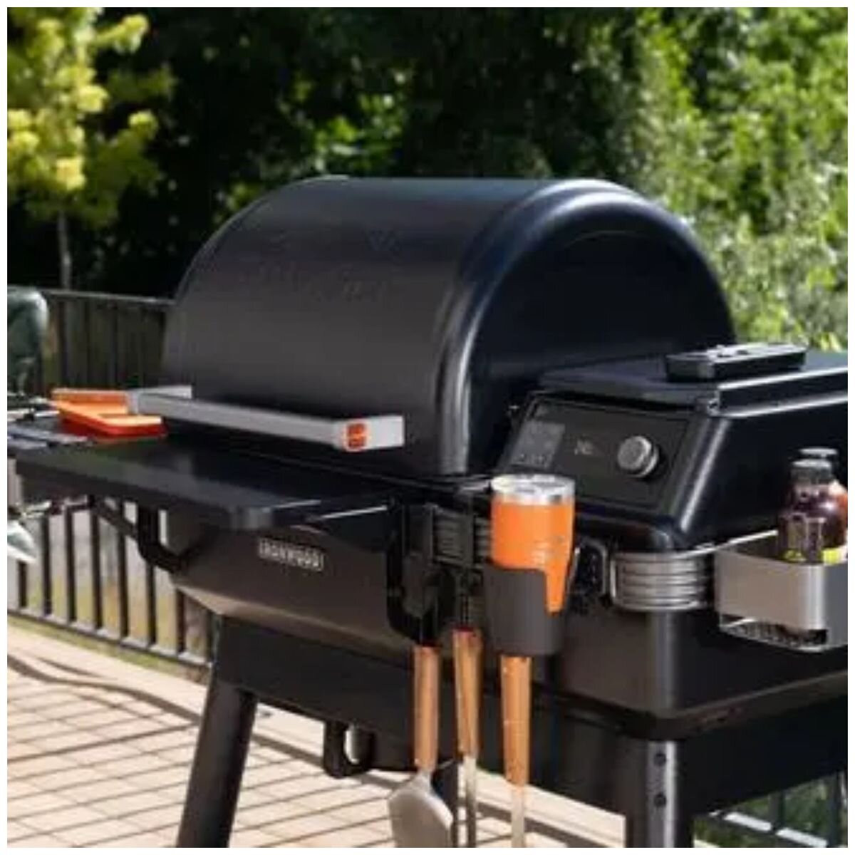 Traeger Ironwood Pellet Wood Grill - WiFIRE, Dual Meat Probes, Black Cabinet - TFB61RLGG