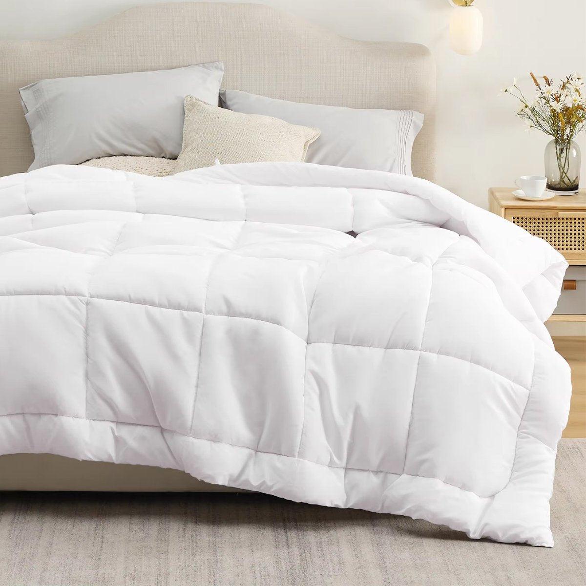 Hotel Quilt Core Double 180 x 210cm - Cotton Finish Microfibre Quilt - view 9