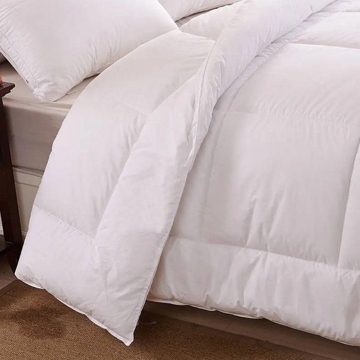 Hotel Quilt Core Queen 210 x 210cm - Cotton Finish Microfibre Quilt - view 13