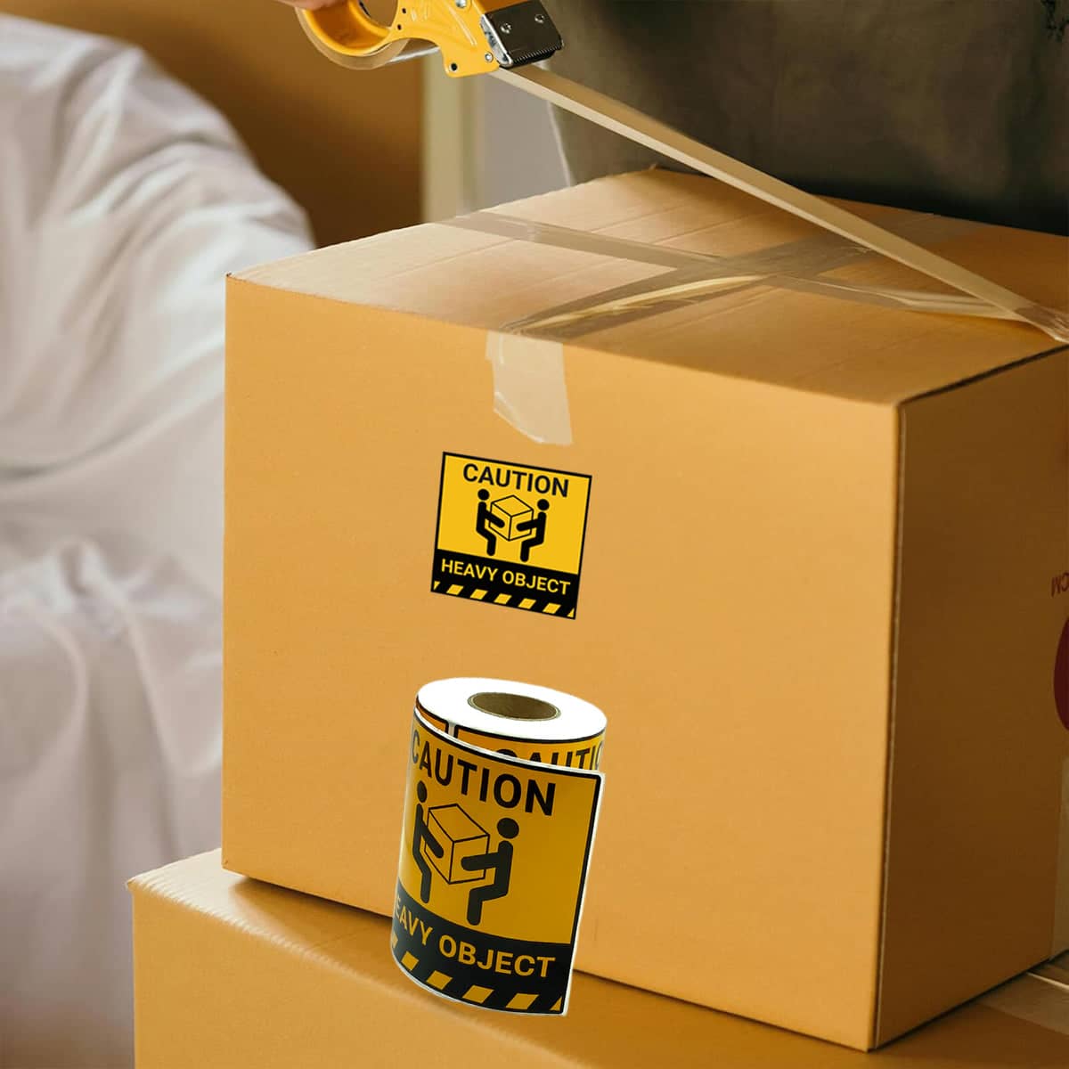 Overweight Freight Warning Labels, High Adhesive, 12 x 12 cm, 300 per Roll - view 4
