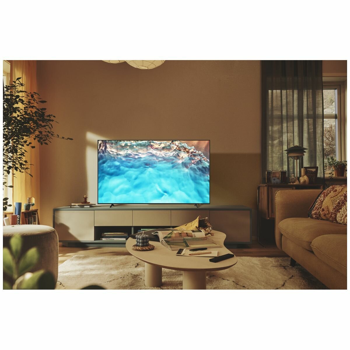 Samsung 55 Inch BU8000 4K UHD LED Smart TV - Crystal Processor 4K, AirSlim Design - UA55BU8000WXXY