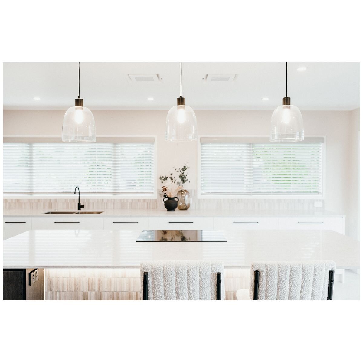 Schweigen Silent Modular Cassette Rangehood - Twin Motors, 3000m³/h, White - CC-PARA4WSP2PAK