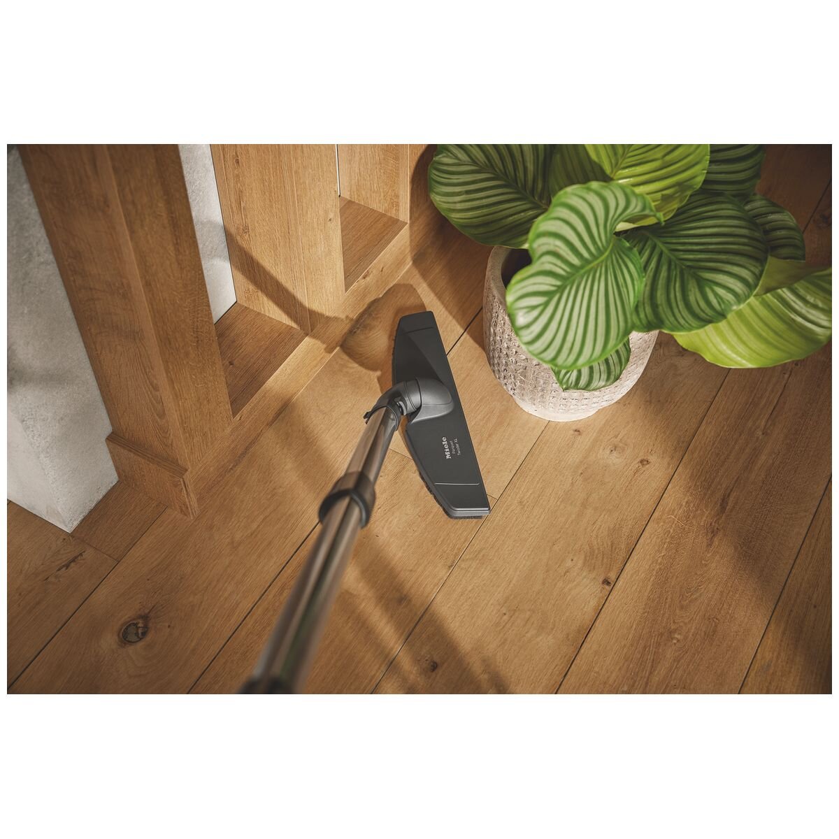 Miele SBB 400-3 Parquet Twister XL vacuum floorbrush - black, 2 year warranty - 07101160