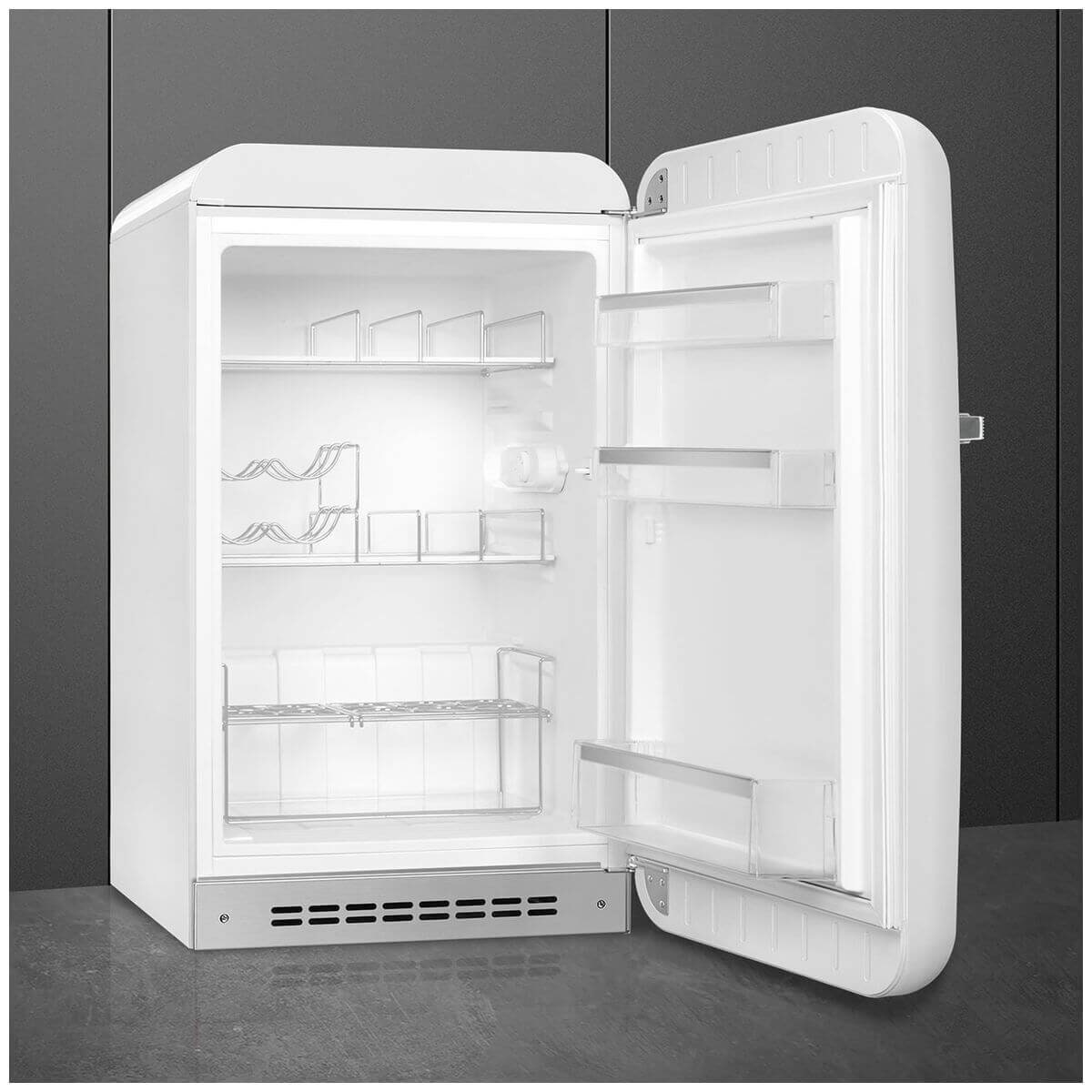 Smeg 50s Retro Style Happy 135L bar fridge - right hinge, white, 6 star energy rating - FAB10HRWH6
