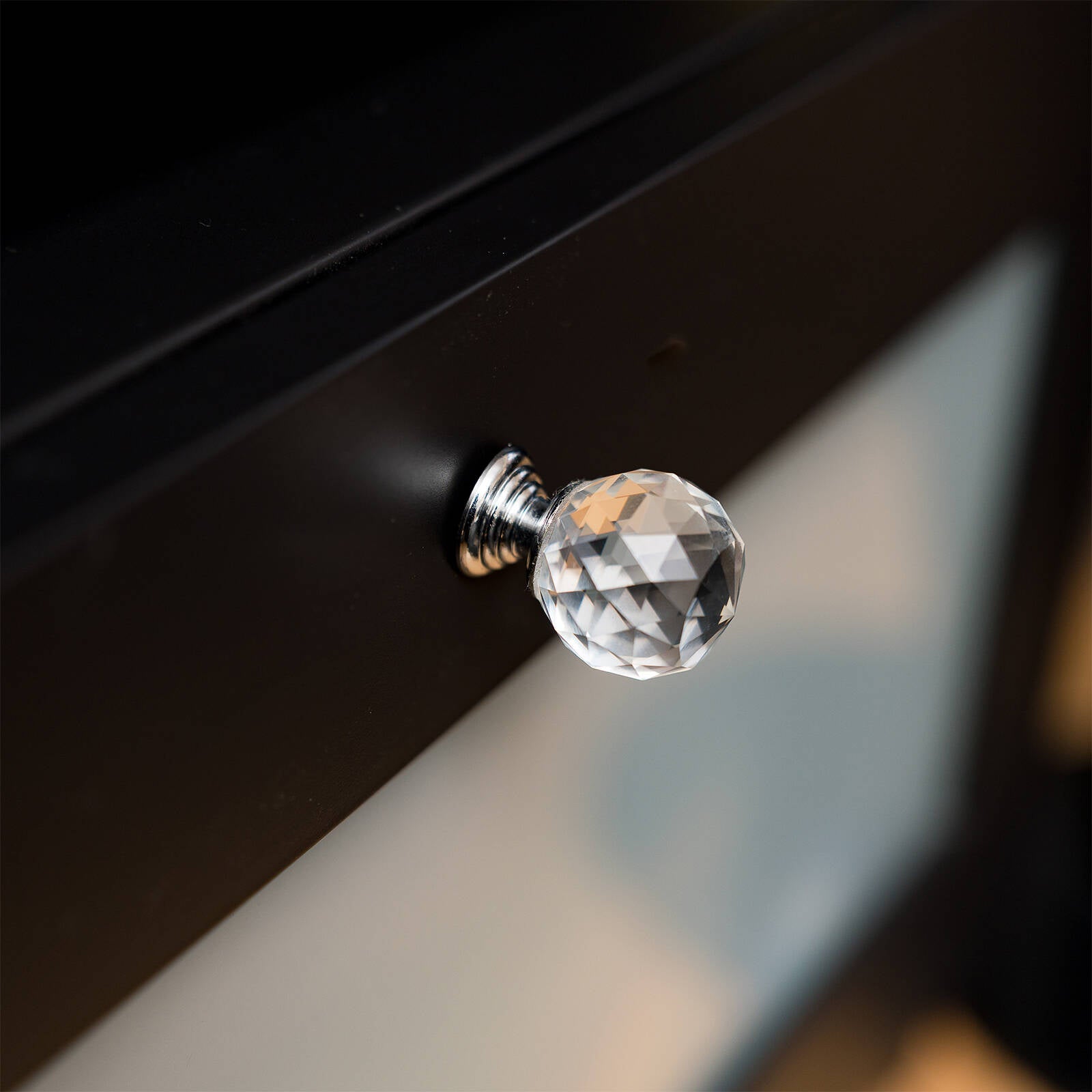 Taskmaster 25mm Crystal Steel Cabinet Knob 4 Pack