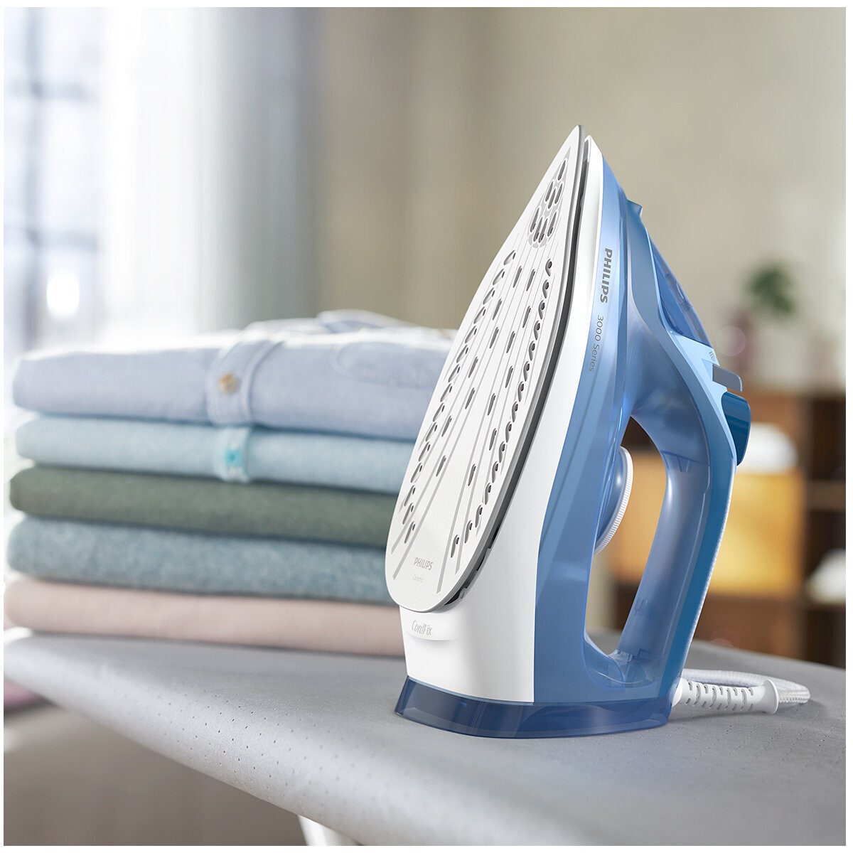 Philips 3000 Series steam iron - 2400W, 300ml tank, ceramic soleplate, vertical steaming - DST3031-29