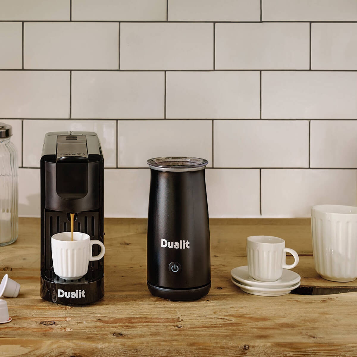 Dualit Hot Chocolate Maker and Milk Frother 250ml - Black, Cordless Jug, One-Touch Operation - DU84151