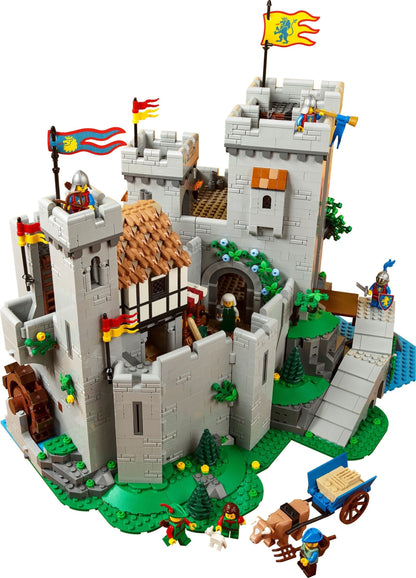 LEGO 10305 Lion Knights' Castle - Epic Medieval Build