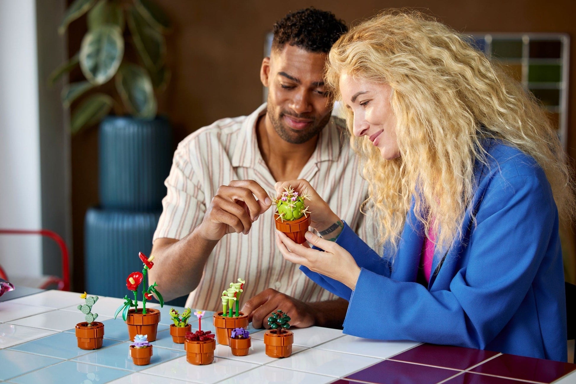 LEGO ICONS Series 10329 Botanical Collection Tiny Plants- Auzzi Store