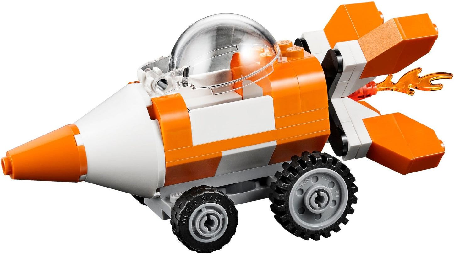 LEGO 10404 Ocean's Bottom: Creative Brick Set (60th Anniversary Edition)