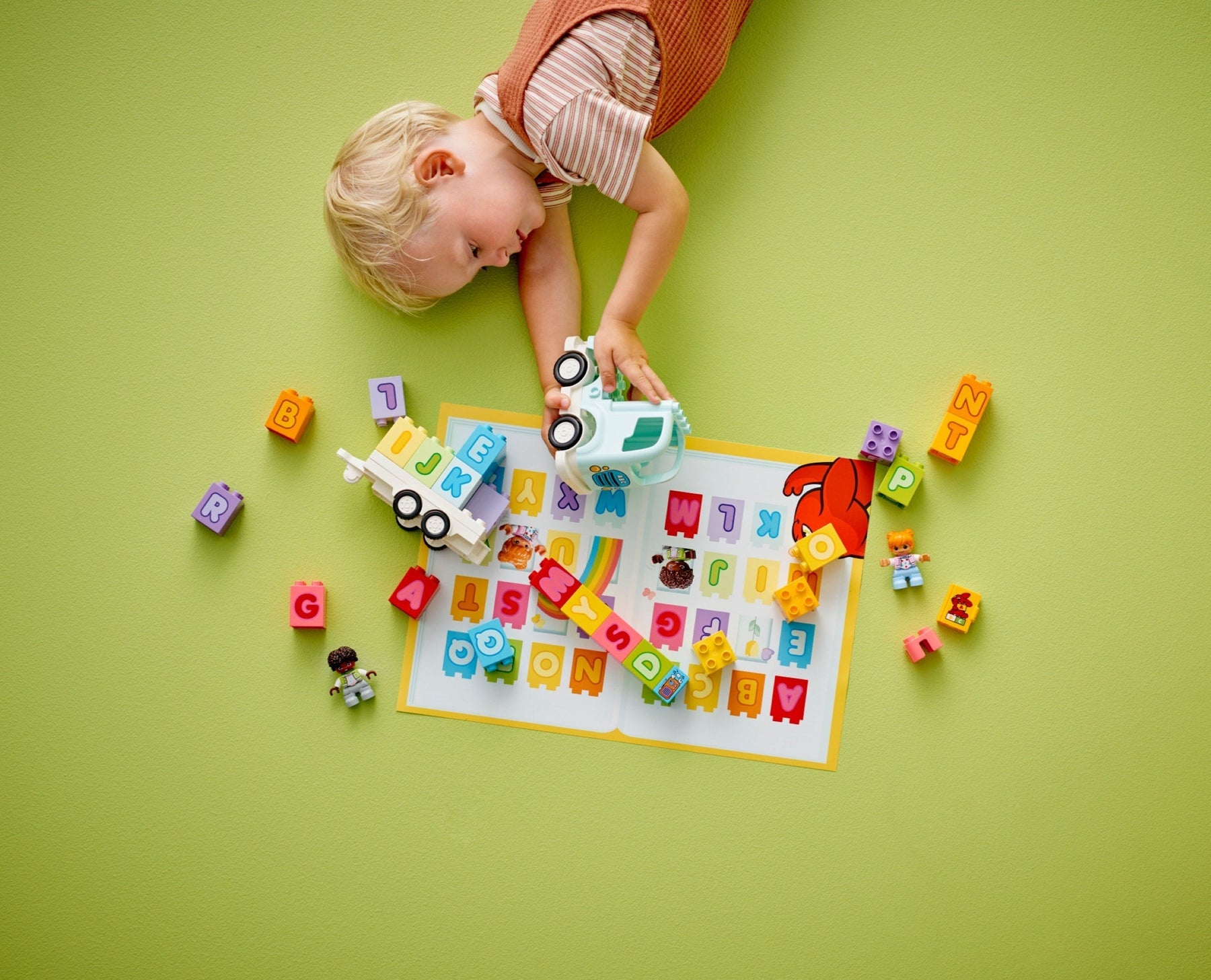 LEGO DUPLO Town Alphabet Truck 10421 - SuperSaverAU - view 6