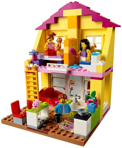 LEGO 10686 Family House: Build, Play & Learn!