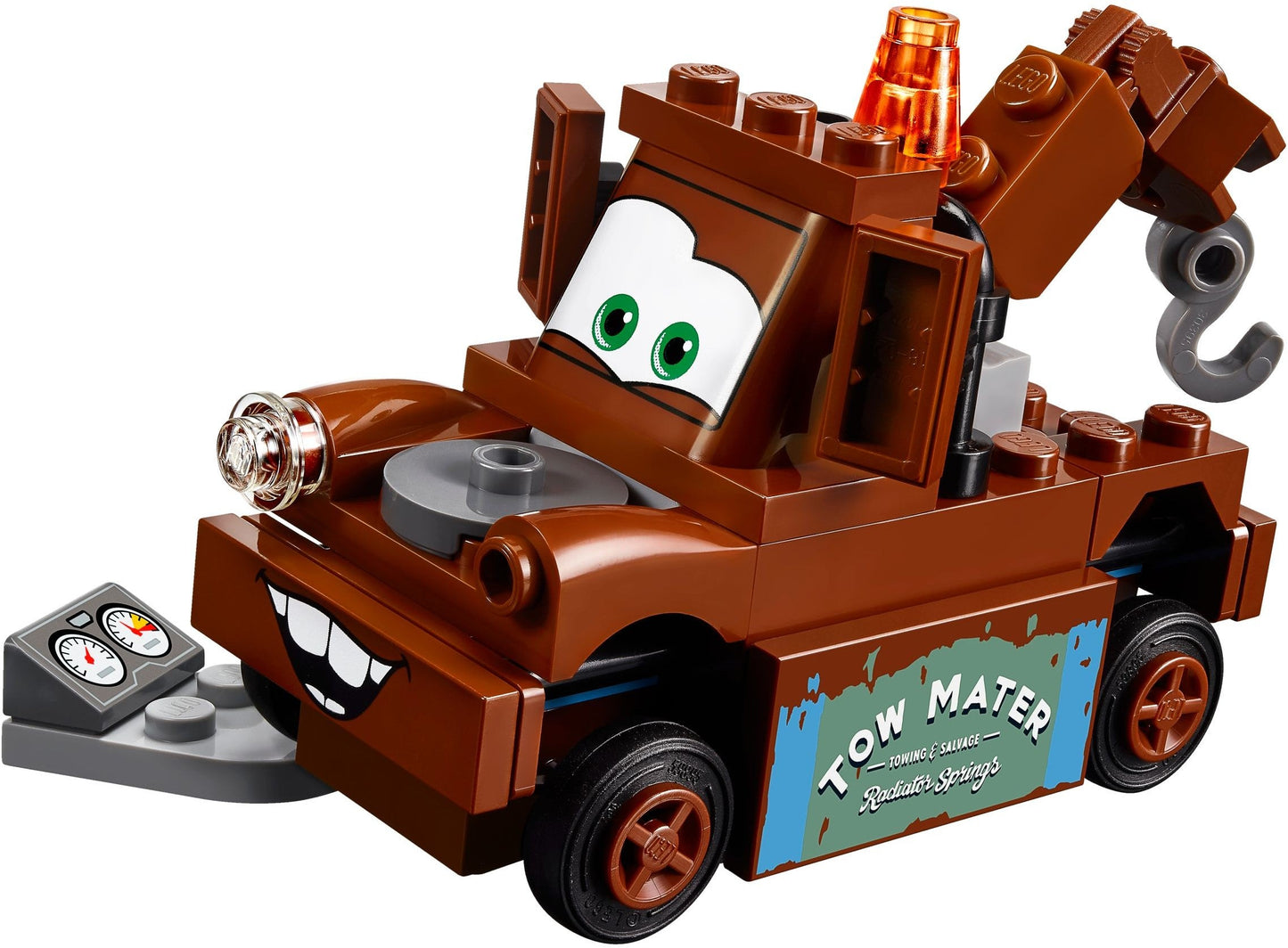 LEGO 10733 Mater's Junkyard Play Set - Disney Pixar Cars 3