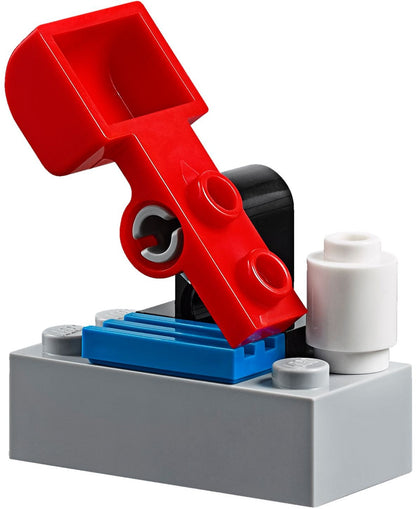 LEGO 10754 Spider-Man Car Chase vs. Scorpion