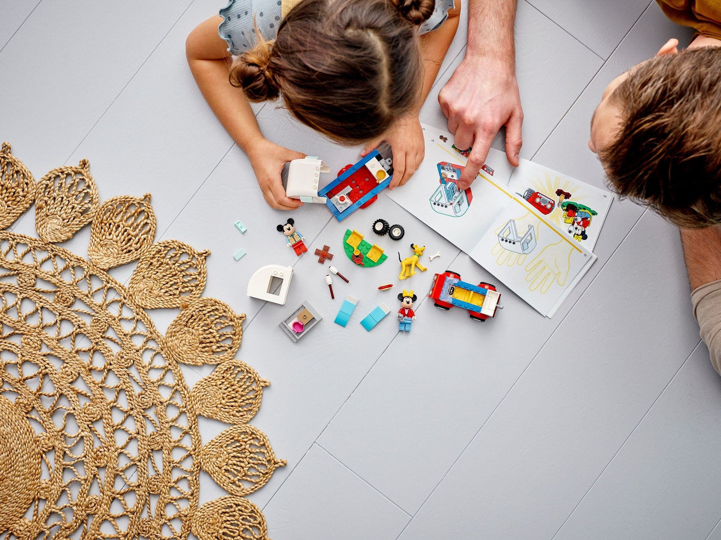 LEGO 10777 Mickey & Minnie's Camping Trip 4+