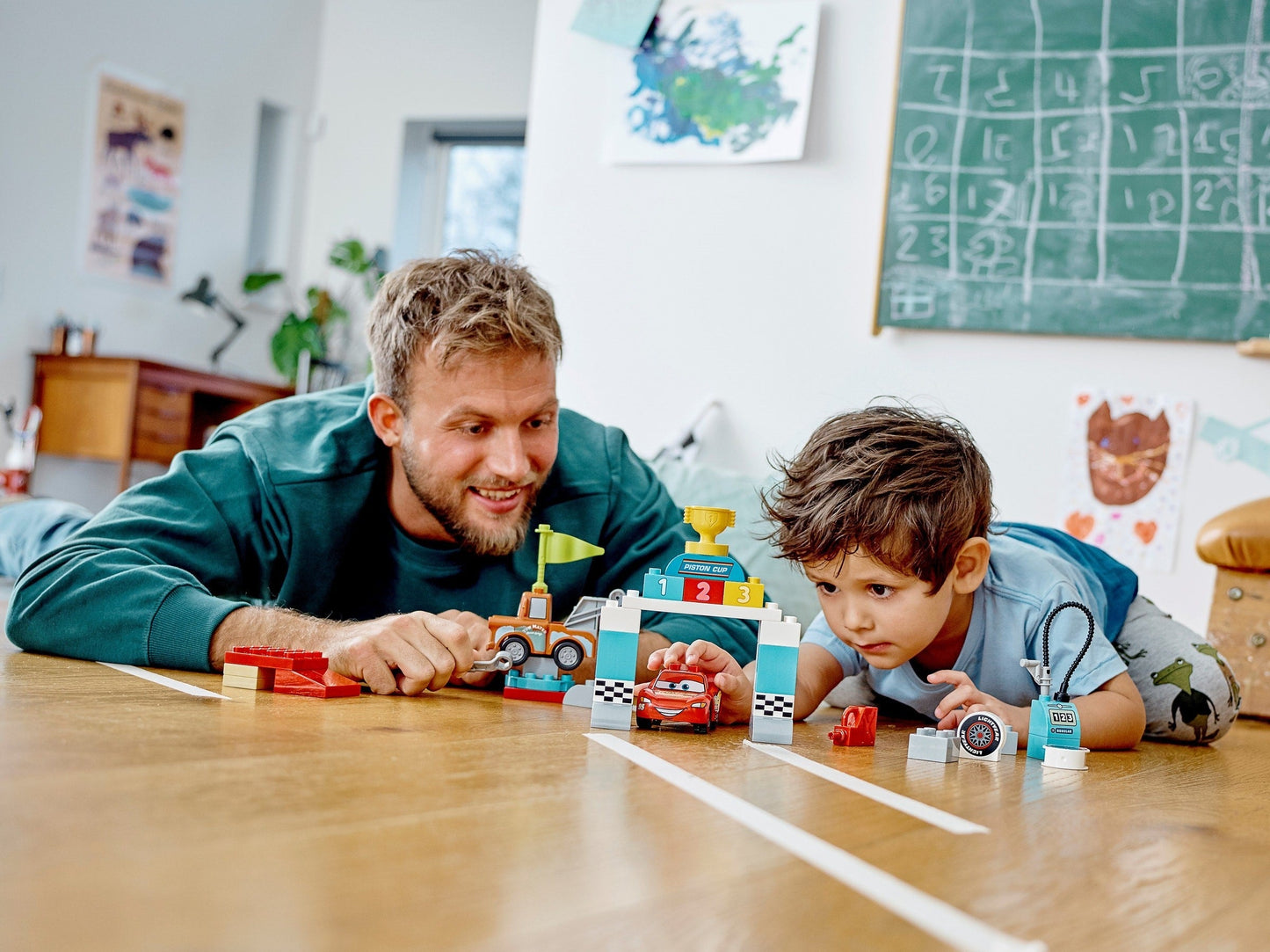 LEGO 10924 DUPLO Disney Pixar Cars Lightning McQueen & Mater